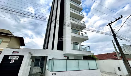 Apartamento com 3 quartos para alugar no Centro, Balneário Piçarras , 97 m2 por R$ 3.100
