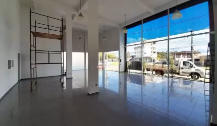 Sala comercial com 3 salas para alugar em Sete de Setembro, Gaspar , 200 m2 por R$ 10.000