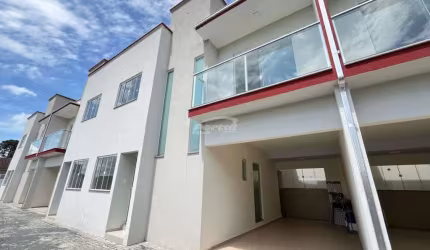 Casa em condomínio fechado com 3 quartos para alugar no Tribess, Blumenau , 125 m2 por R$ 2.700