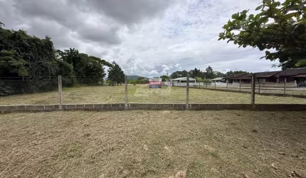 Terreno comercial para alugar no Armação, Penha , 6000 m2 por R$ 12.000