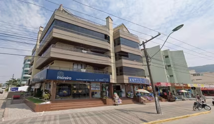 Apartamento com 3 quartos à venda em Bombas, Bombinhas , 116 m2 por R$ 1.900.000