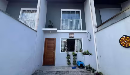 Casa com 2 quartos à venda no Velha Central, Blumenau , 80 m2 por R$ 345.000