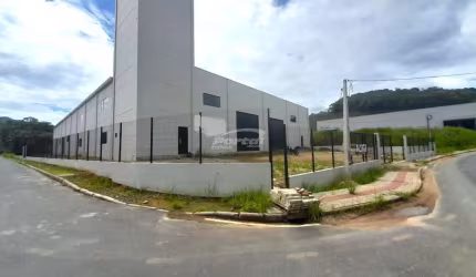 Barracão / Galpão / Depósito com 3 salas para alugar em Santa Terezinha, Gaspar , 2608 m2 por R$ 32.000