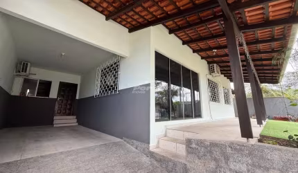 Casa com 4 quartos à venda em Água Verde, Blumenau , 164 m2 por R$ 850.000