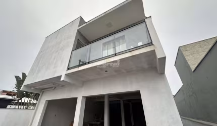 Apartamento com 2 quartos para alugar no Itacolomi, Balneário Piçarras , 70 m2 por R$ 2.150