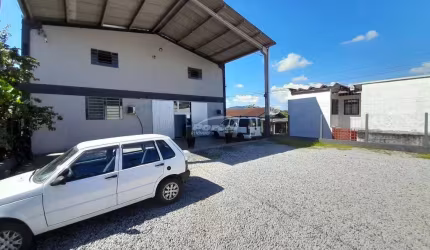 Barracão / Galpão / Depósito com 3 salas para alugar em Sete de Setembro, Gaspar , 560 m2 por R$ 8.400