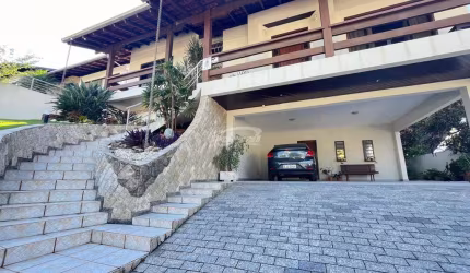 Casa com 3 quartos à venda no Velha, Blumenau , 315 m2 por R$ 1.800.000