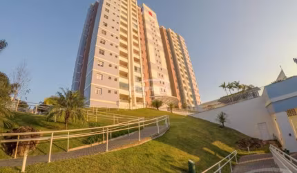 Apartamento com 2 quartos à venda em Água Verde, Blumenau  por R$ 450.000