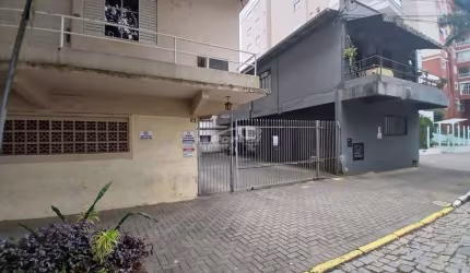 Apartamento com 1 quarto para alugar no Jardim Blumenau, Blumenau , 45 m2 por R$ 1.650