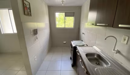 Apartamento com 2 quartos para alugar no Warnow, Indaial , 55 m2 por R$ 1.000