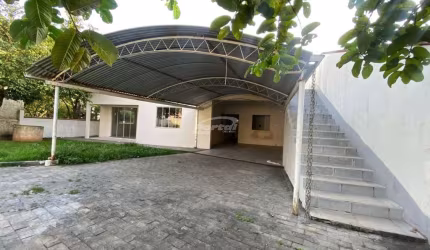 Casa com 3 quartos para alugar no Itoupavazinha, Blumenau , 110 m2 por R$ 2.000