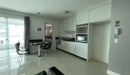 Apartamento com 2 quartos para alugar no Victor Konder, Blumenau , 80 m2 por R$ 3.400