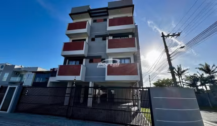 Apartamento com 2 quartos para alugar no Itacolomi, Balneário Piçarras , 70 m2 por R$ 2.400