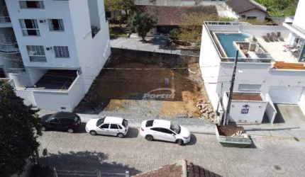 Terreno à venda na Vila Nova, Blumenau , 300 m2 por R$ 500.000