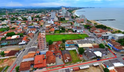 Terreno à venda no Centro, Balneário Piçarras , 516 m2 por R$ 3.000.000