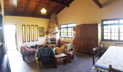 Casa com 6 quartos à venda em Água Verde, Blumenau , 449 m2 por R$ 900.000