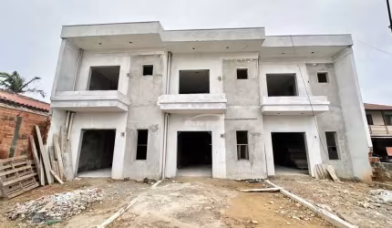 Casa com 2 quartos à venda no Itacolomi, Balneário Piçarras , 97 m2 por R$ 650.000