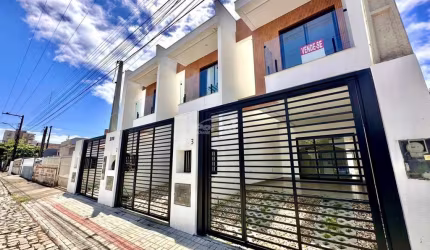 Casa com 3 quartos à venda no Centro, Balneário Piçarras , 106 m2 por R$ 650.000