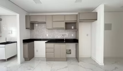Apartamento com 3 quartos à venda na Vila Nova, Blumenau , 81 m2 por R$ 816.620
