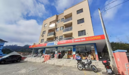 Apartamento com 2 quartos para alugar no Velha, Blumenau , 80 m2 por R$ 1.900