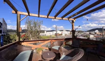 Casa comercial à venda no Itoupava Norte, Blumenau  por R$ 750.000