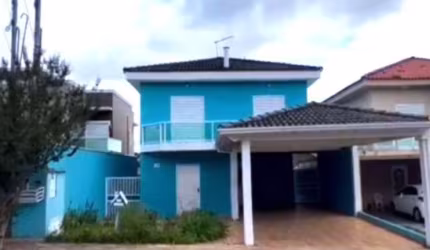 Casa à venda no bairro Chácara Roselândia - Cotia/SP