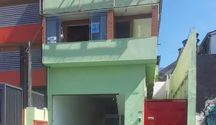 Sala Comercial 38m² em Cotia/SP na Vila Santo Antonio do Portão