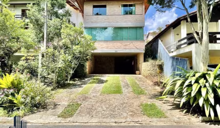 Condomínio Jardim das Flores - Casa Alto Padrão para locação no Condomínio Jardim das Flores! 4 dormitórios / 2 suítes