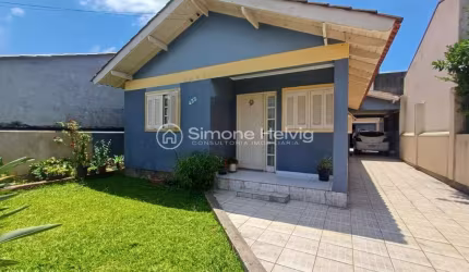 Casa com 3 quartos à venda na Rua Simões Lopes Neto, 432, Jardim dos Lagos, Guaíba por R$ 530.000