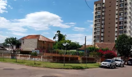 Terreno à venda na Rua Avelino Ávila de Oliveira, 130, Centro, Guaíba por R$ 375.000