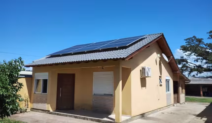 Casa com 2 quartos à venda na Avenida Liberdade, 546, Alegria, Guaíba por R$ 460.000