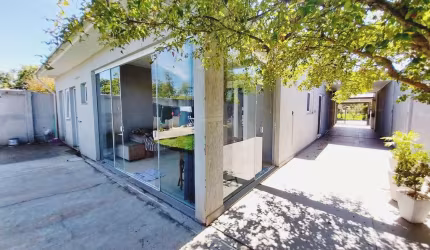 Casa com 2 quartos à venda na Rua Alagoas, 116, Parque 35, Guaíba por R$ 585.000