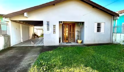 Casa com 2 quartos à venda na Aparício Silva Rillo, 75, Jardim dos Lagos, Guaíba por R$ 360.000