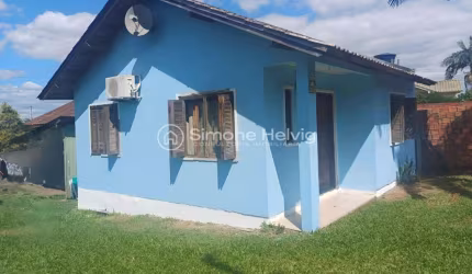 Casa com 2 quartos à venda na Rua Noel Guarany, 940, Jardim dos Lagos, Guaíba por R$ 320.000
