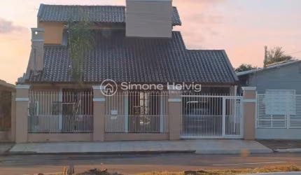 Casa com 4 quartos à venda na Dorvidio Correa da Silva, 31, Morada da Colina, Guaíba por R$ 750.000