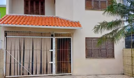 Casa com 3 quartos à venda na Nova Petrópolis, 855, Centro Novo, Eldorado do Sul por R$ 360.000