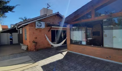 Casa com 3 quartos à venda na Rua Rio Grande do Sul, 275, Parque 35, Guaíba por R$ 475.000