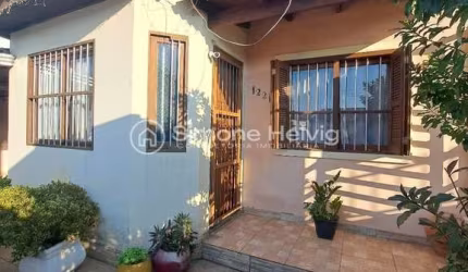 Casa com 3 quartos à venda na Rua Noel Guarani, 1221, Jardim dos Lagos, Guaíba por R$ 720.000