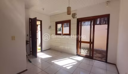 Casa em condomínio fechado com 2 quartos à venda na Lajeado, 1234, Chácara, Eldorado do Sul por R$ 200.000