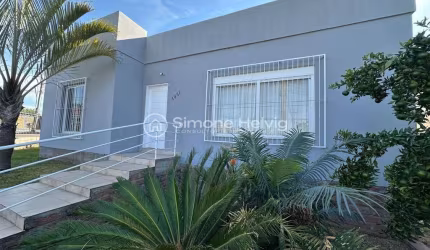 Casa com 3 quartos à venda na Rua Jaime Caetano Braum, 1031, Jardim dos Lagos, Guaíba por R$ 620.000