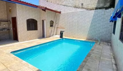 Sobrado com 4 quartos, Caiçara, Praia Grande - R$ 750 mil, Cod: 3110