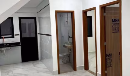 Casa de Condomínio com 2 dorms, Maracanã, Praia Grande - R$ 338 mil, Cod: 3103