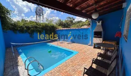 Casa para Venda em Jardinópolis, Jurucê, 2 dormitórios, 1 suíte, 2 banheiros, 2 vagas