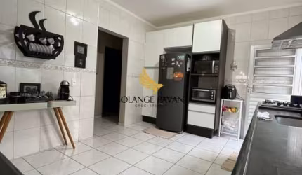 Casa à venda no bairro Loteamento Terras de Genova - Jundiaí/SP