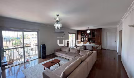 Apartamento com 3 dormitórios à venda no Edifício Skorpios
