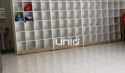 Salão para alugar, 30 m² Centro do Santa Terezinha