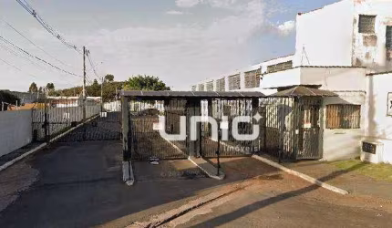 Casa em Condomínio fechado com 2 dormitórios para alugar, 46 m² por R$ 1.455/mês