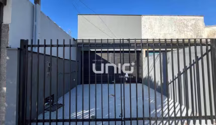 Salão comercial para alugar no bairro Vila Fatima em Piracicaba.