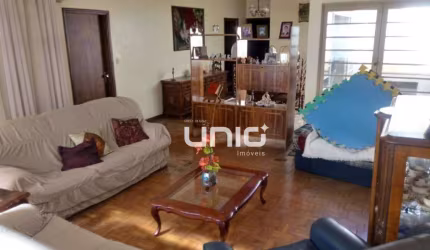 Casa com 3 dormitórios à venda, 310 m² por R$ 800.000,00 - Alto - Piracicaba/SP