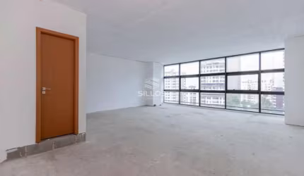 Sala comercial com 52,46m² para alugar no Juvevê